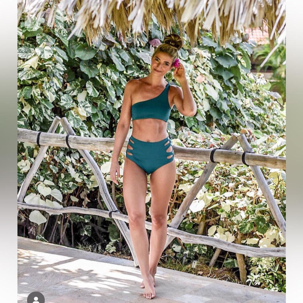 Isabella Rose Jade Paradise Swim Bottoms GUC Sz S